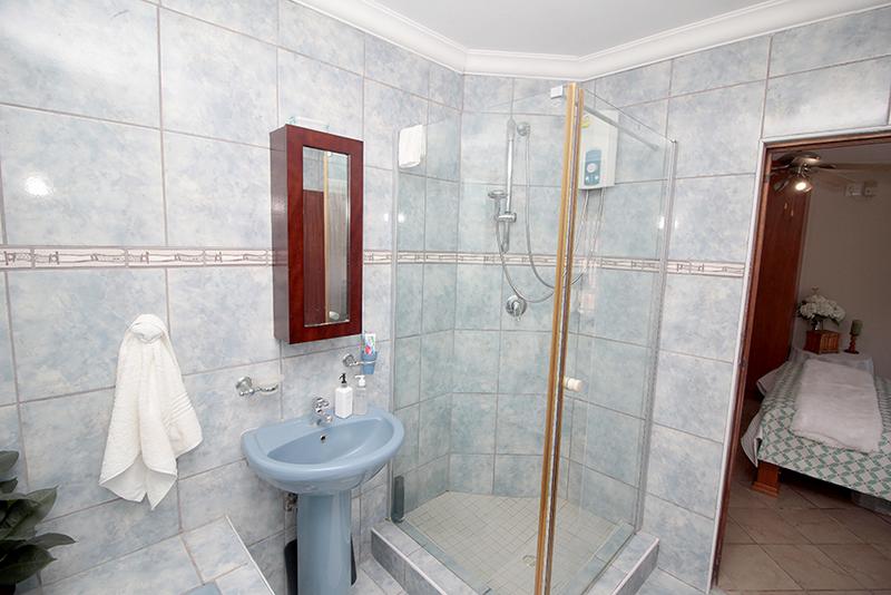 5 Bedroom Property for Sale in Tergniet Western Cape